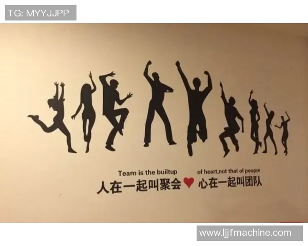 银杏足球的魅力与发展探索助力青少年成长与团队精神培养